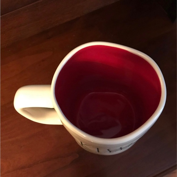 Rae Dunn HUGS and KISSES double sided mug - Picture 3 of 3